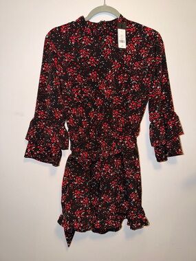 Dynamite romper Red Floral Print size m